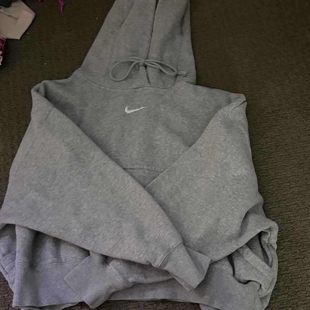 Nike Heather Gray Pullover Hoodie